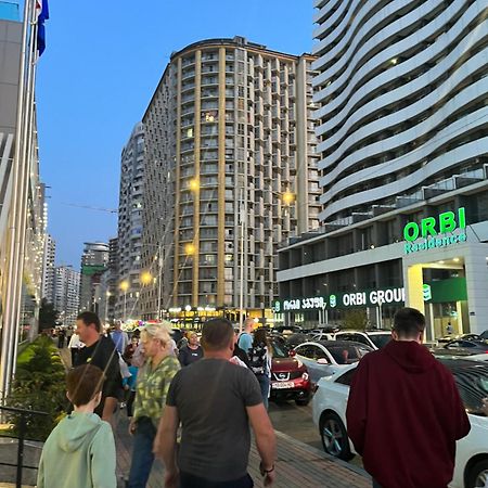 Апарт-отель Orbi Plaza Tamara Батуми Экстерьер фото